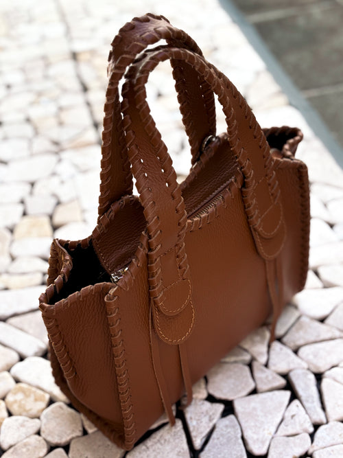 HANDBAG VICTOIRE CAMEL LEATHER