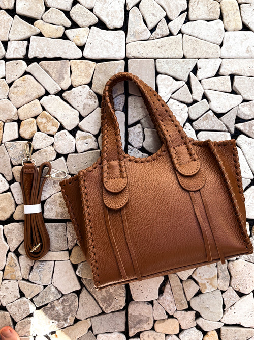 HANDBAG VICTOIRE CAMEL LEATHER