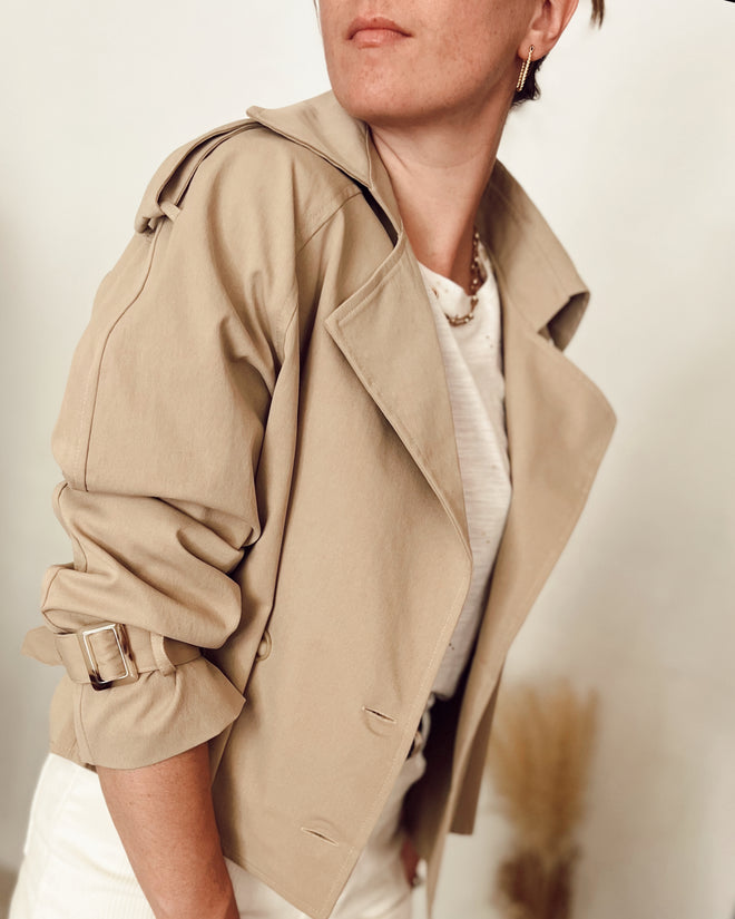 Maison Torrini Store, Short cropped trench coat, French designer, beige neutral 